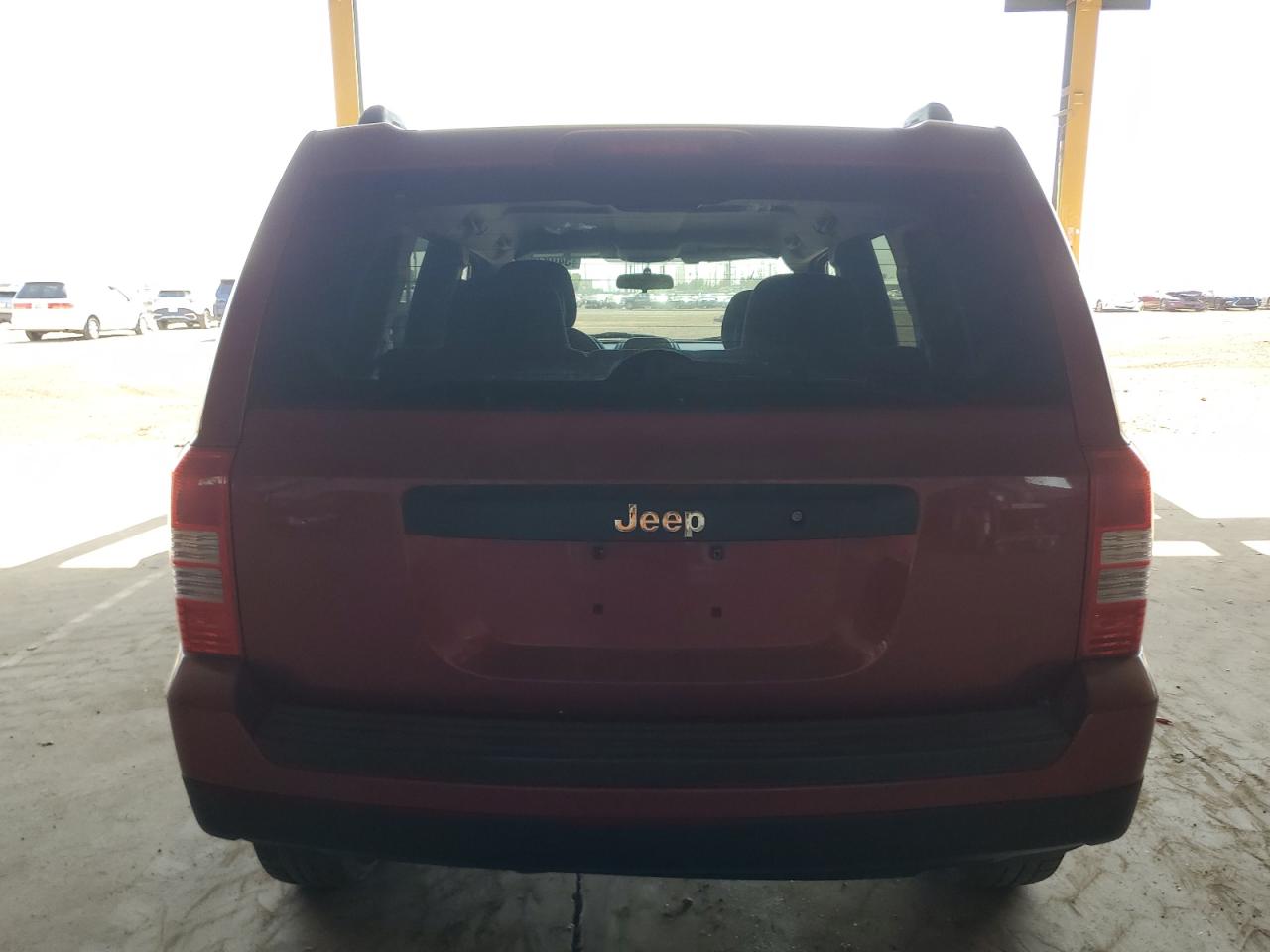 1C4NJPBAXED547682 2014 Jeep Patriot Sport