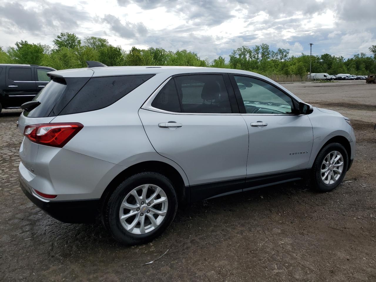 2GNAXJEV6K6146656 2019 Chevrolet Equinox Lt