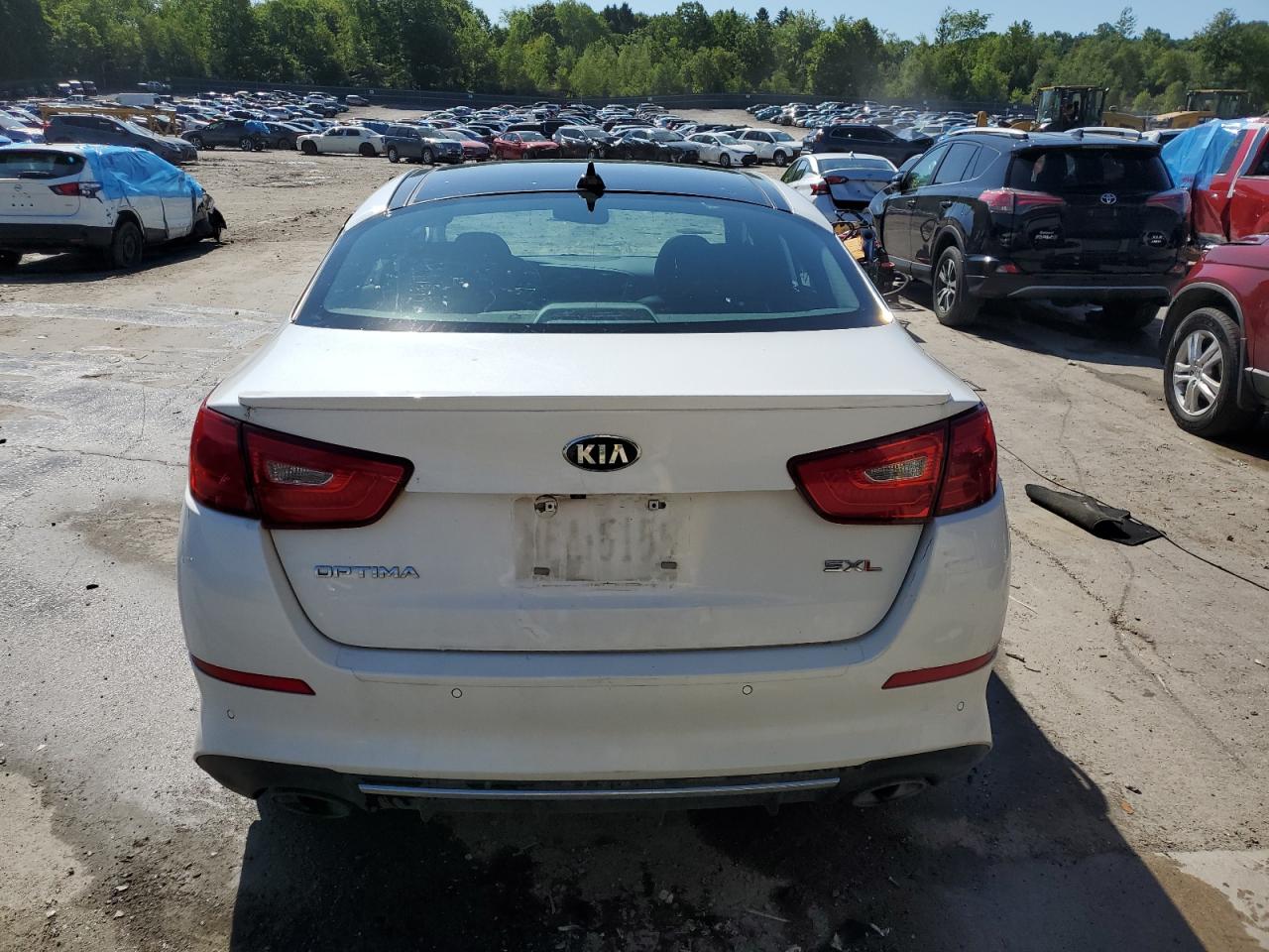 5XXGR4A61FG385509 2015 Kia Optima Sx