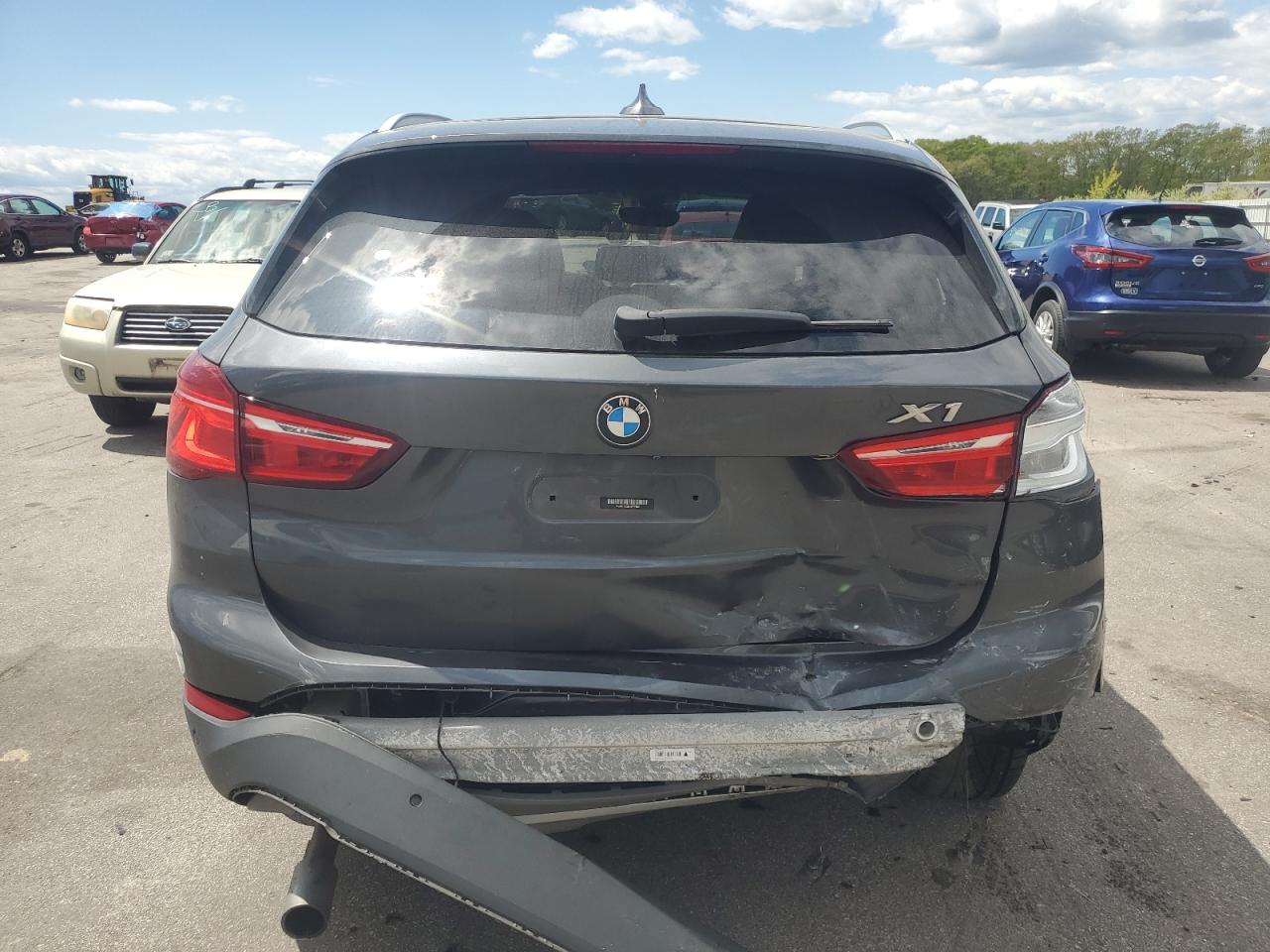 WBXHT3C32H5F77862 2017 BMW X1 xDrive28I