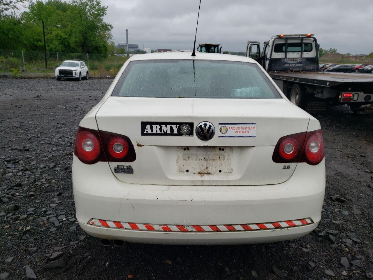 3VWJZ71K08M081252 2008 Volkswagen Jetta S