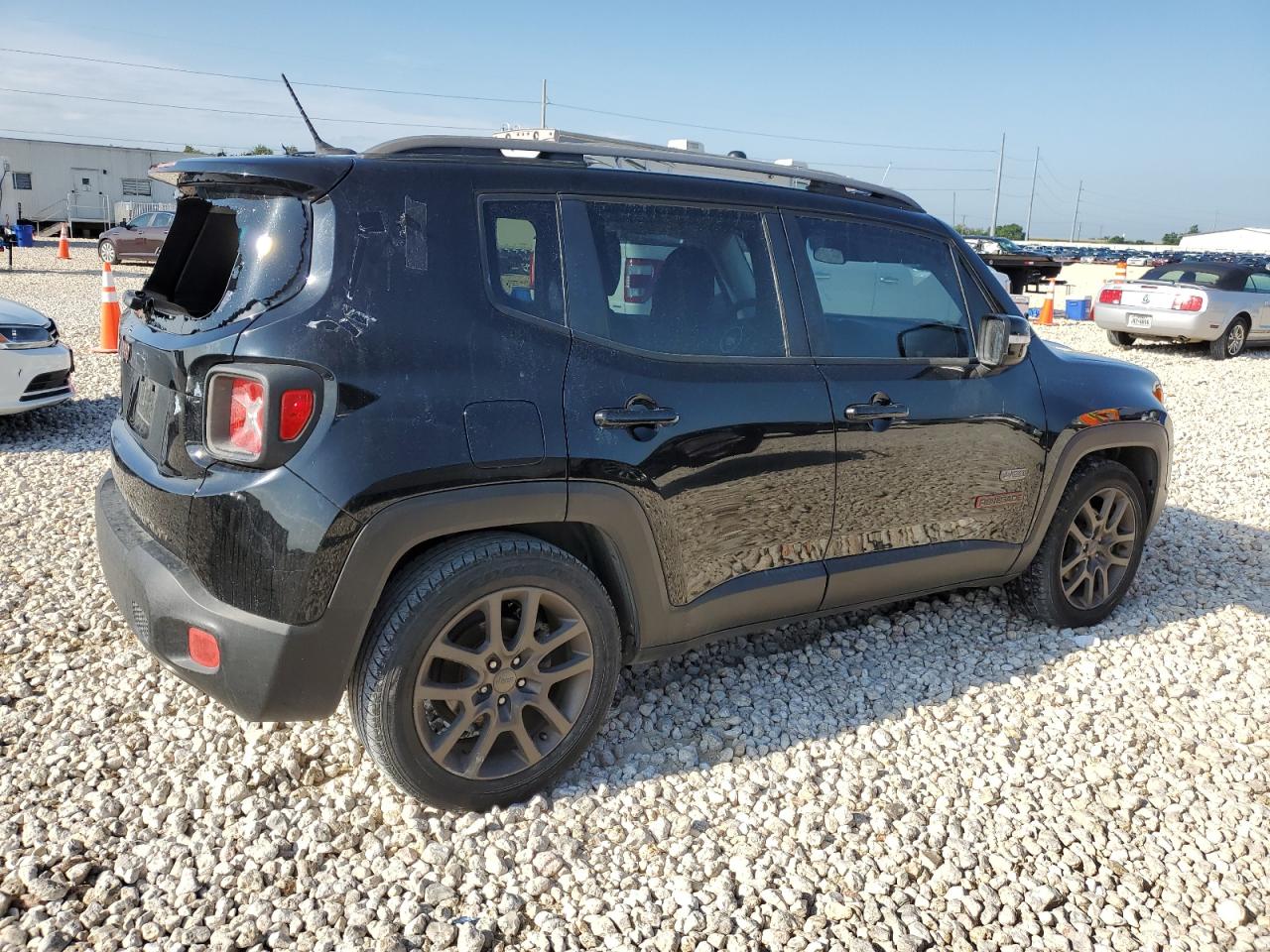 ZACCJABT7GPC60231 2016 Jeep Renegade Latitude