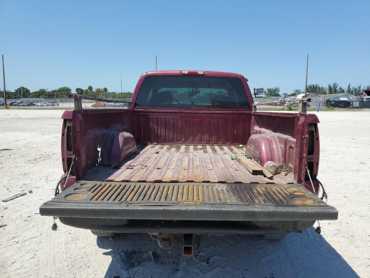 2GTEK19T841329493 2004 GMC New Sierra K1500