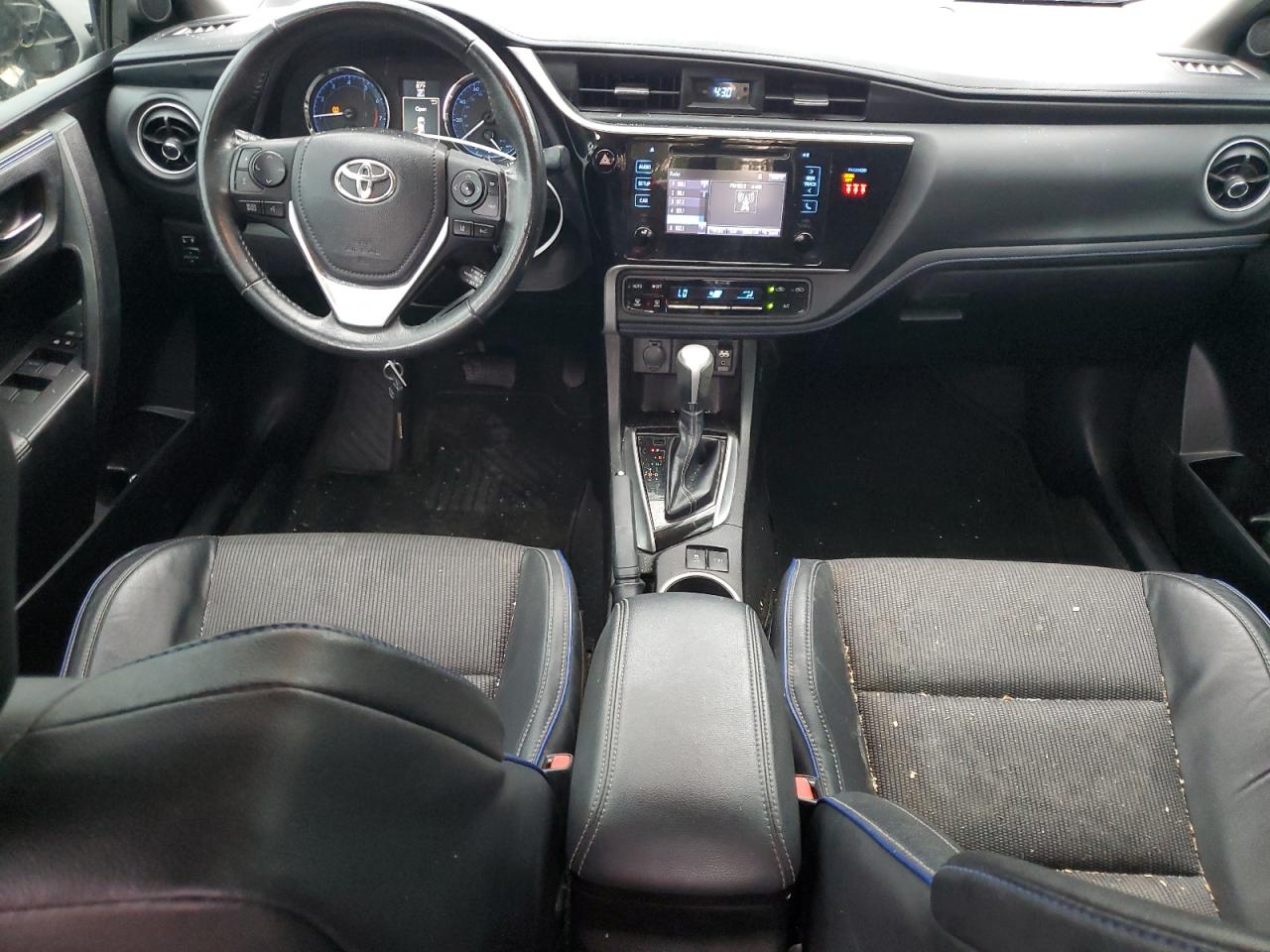 5YFBURHE0JP844483 2018 Toyota Corolla L