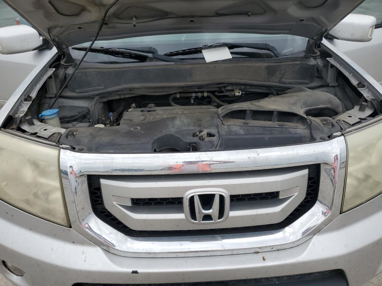 5FNYF4H90BB053264 2011 Honda Pilot Touring