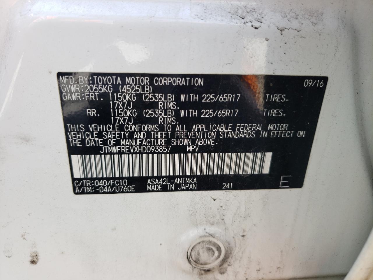 JTMWFREVXHD093857 2017 Toyota Rav4 Xle