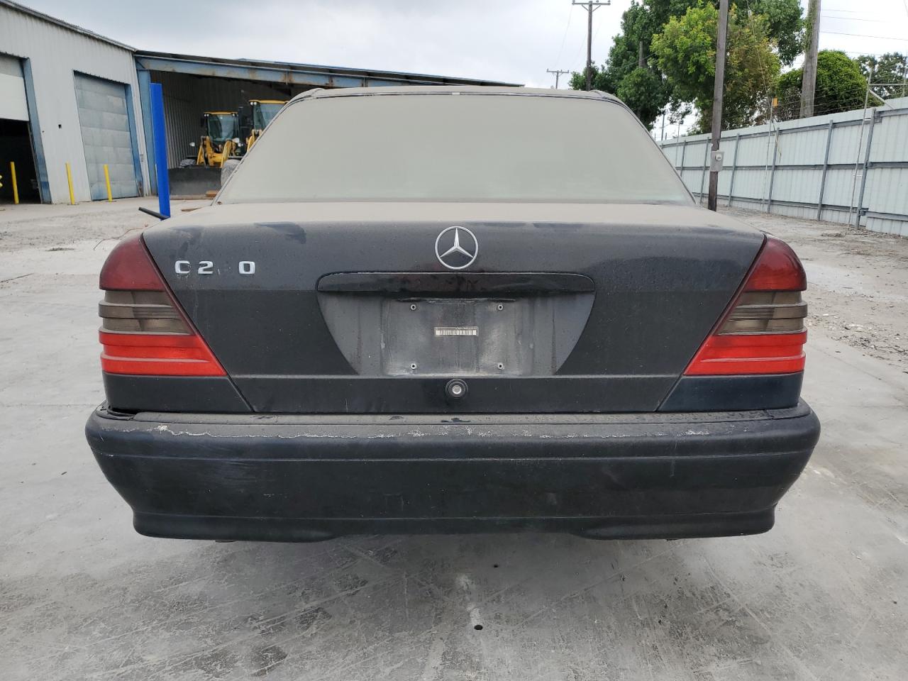 WDBHA29G8XA729832 1999 Mercedes-Benz C 280