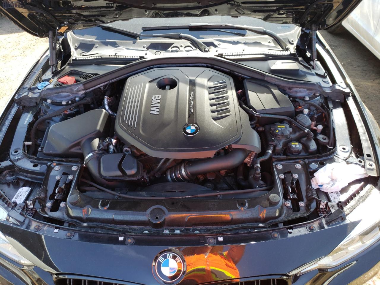 WBA8B7G54JNU95327 2018 BMW 340 Xi