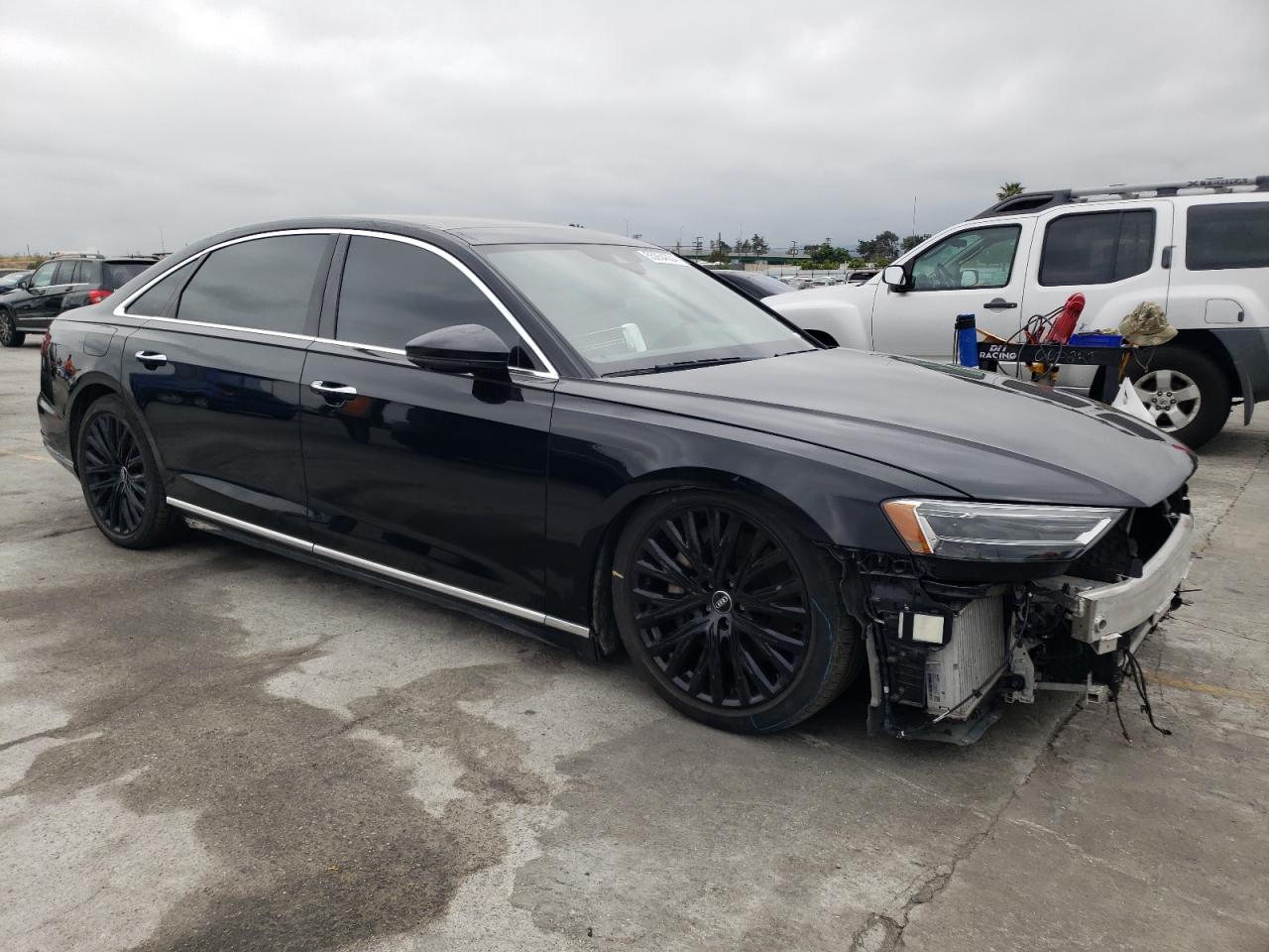 2019 Audi A8 L vin: WAU8DAF8XKN013951