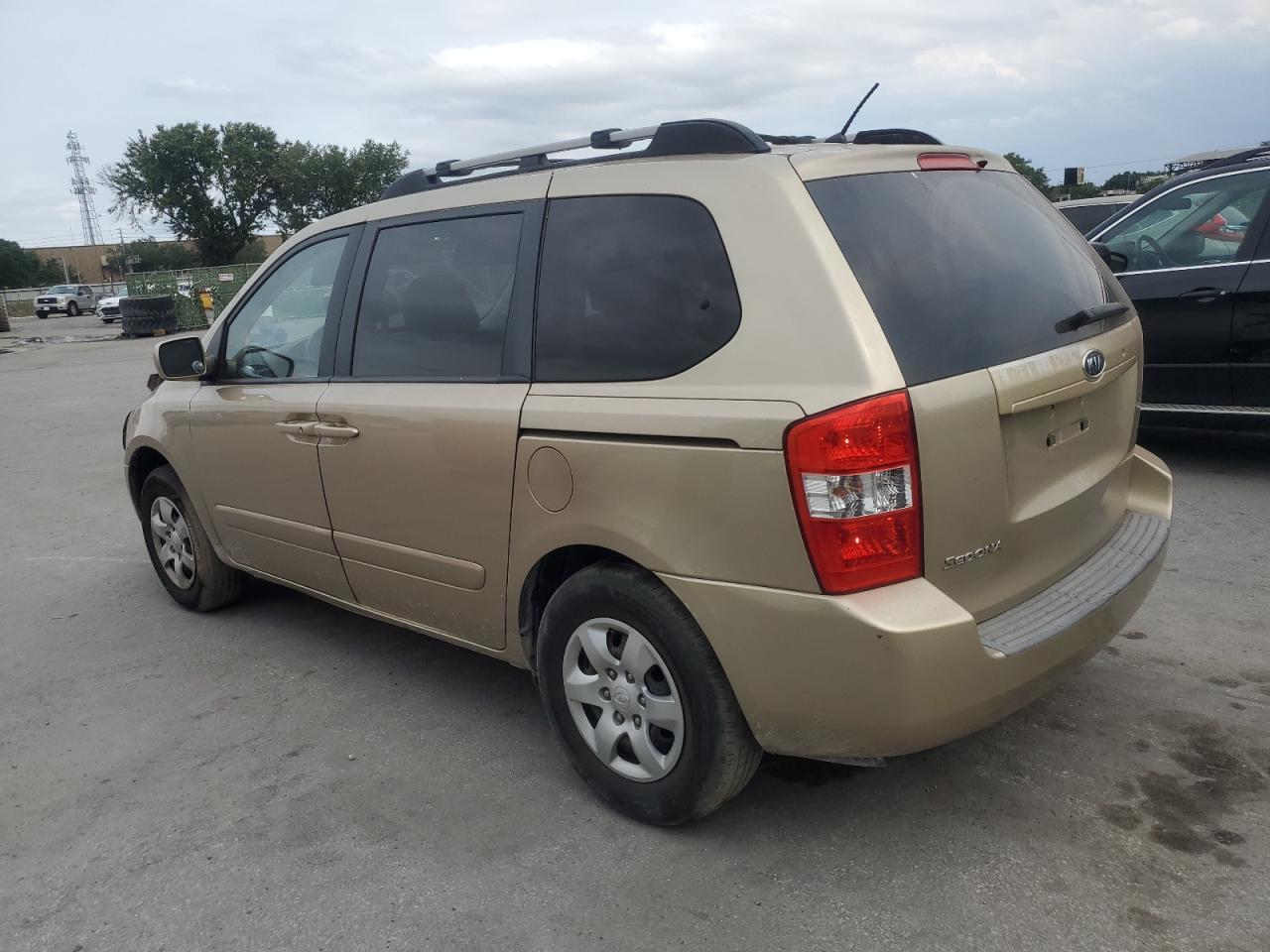 KNDMB133386265205 2008 Kia Sedona