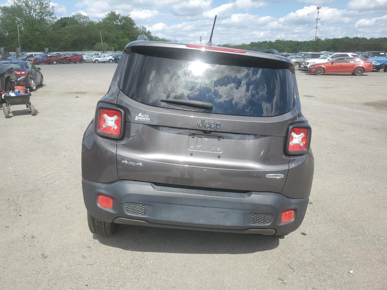 ZACCJBBB2HPF94889 2017 Jeep Renegade Latitude