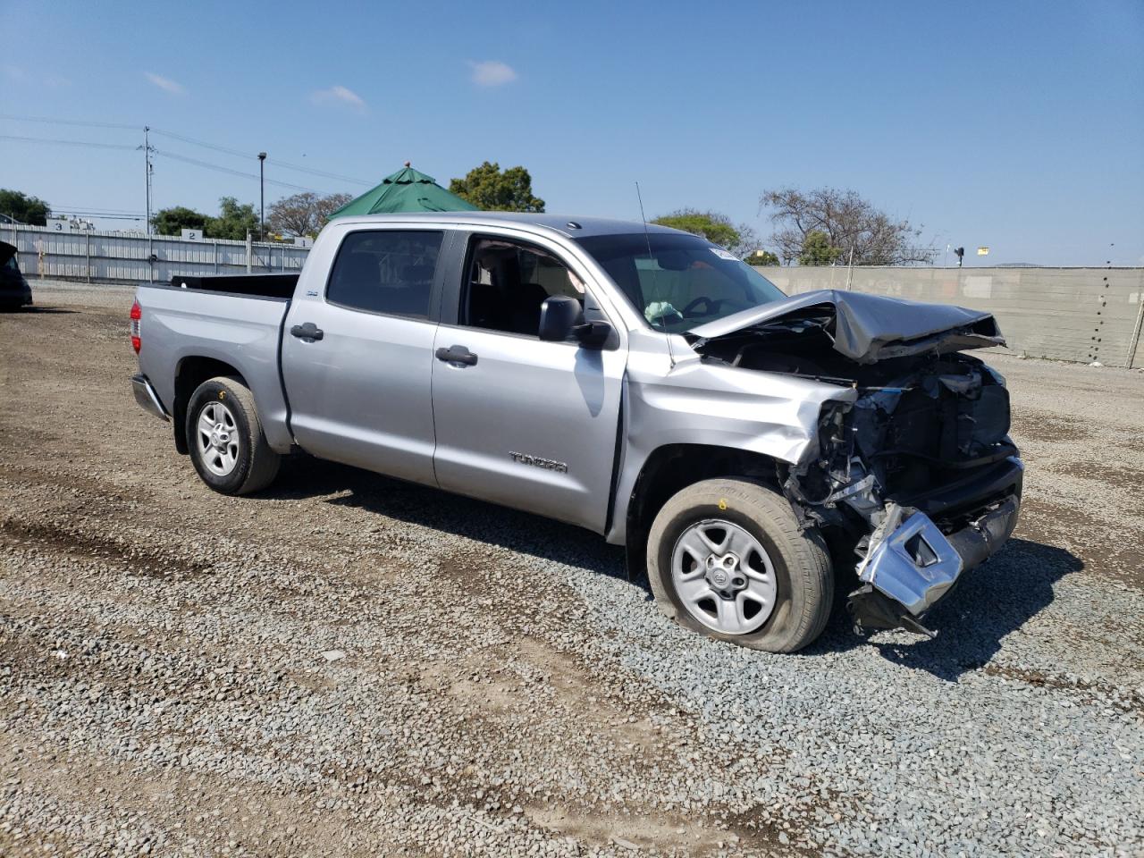 5TFEM5F15EX073984 2014 Toyota Tundra Crewmax Sr5