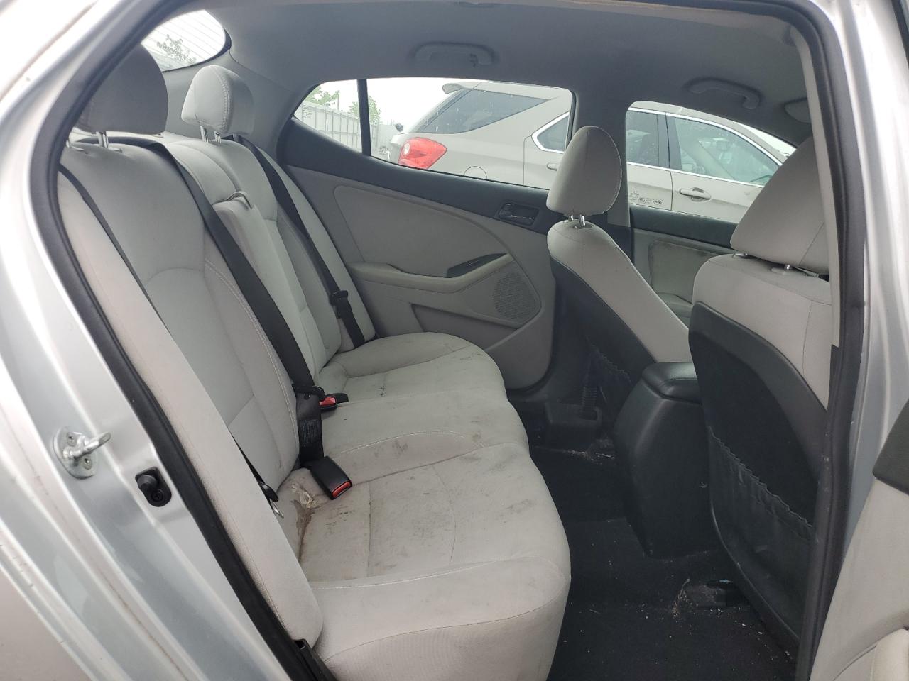 5XXGM4A79FG466250 2015 Kia Optima Lx