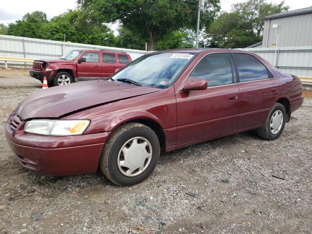 1999 Toyota Camry Le VIN: JT2BG22K6X0332235 Lot: 55181954