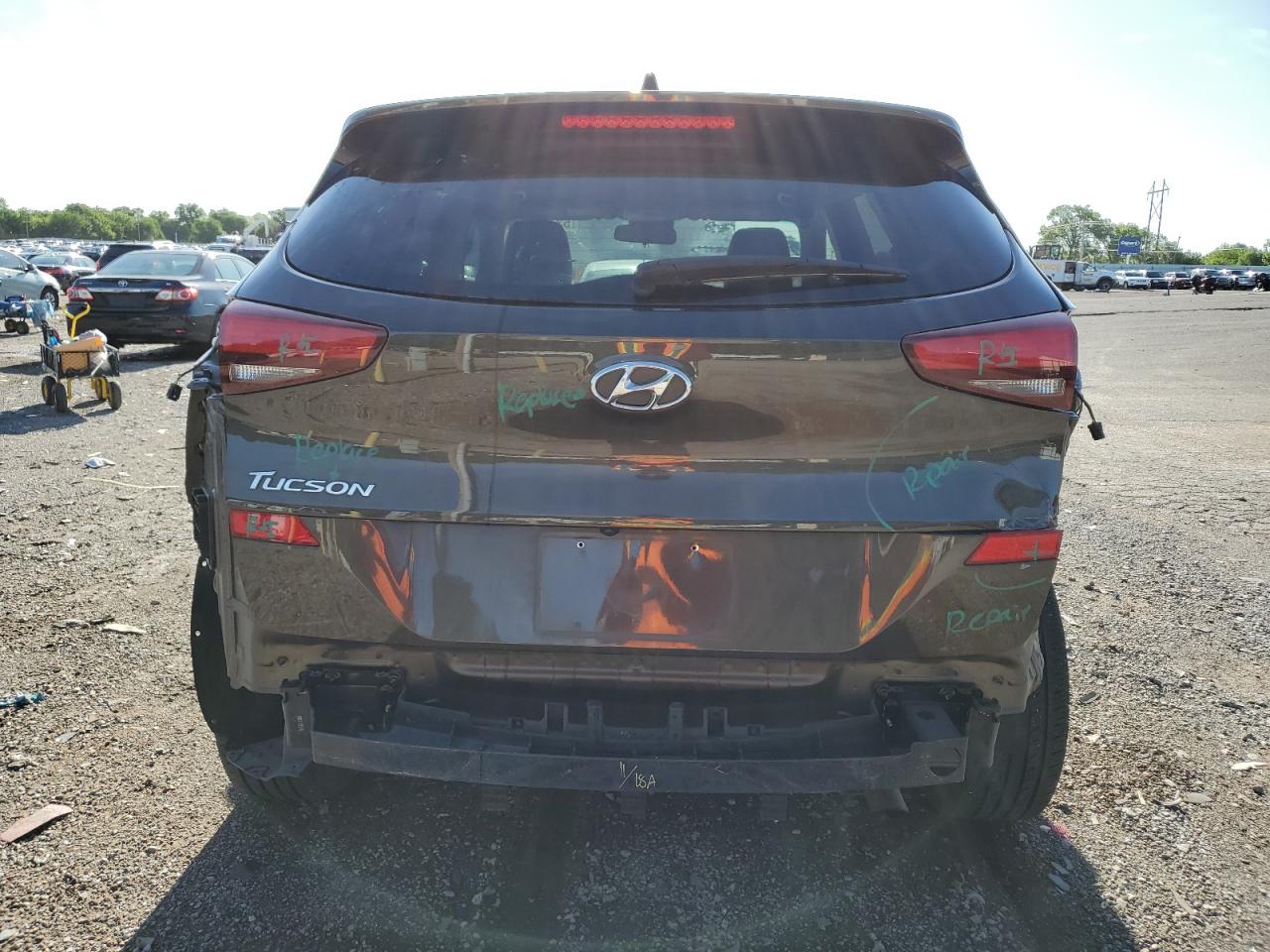 Lot #2945086715 2020 HYUNDAI TUCSON SE