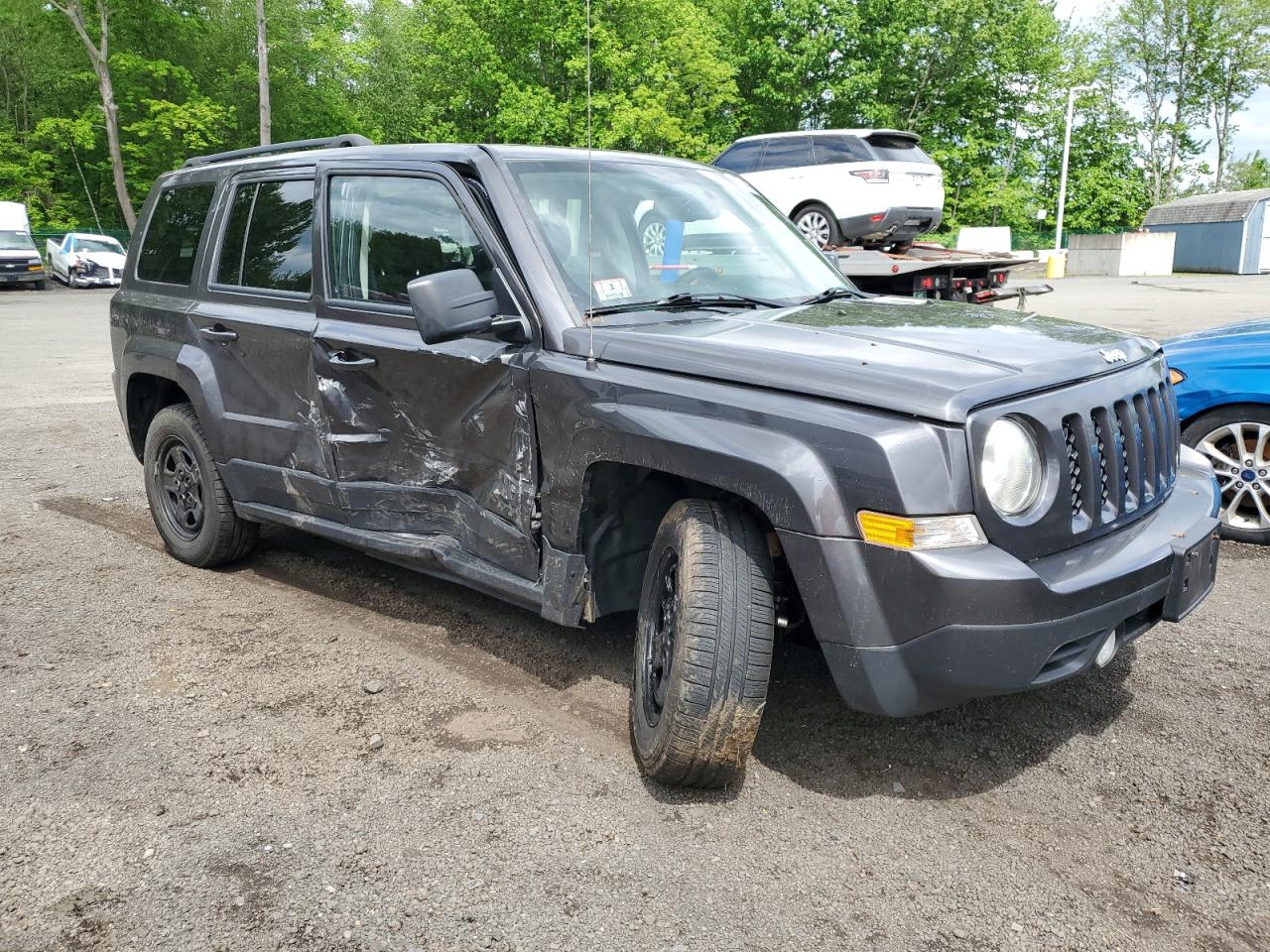 1C4NJRBB8HD105556 2017 Jeep Patriot Sport