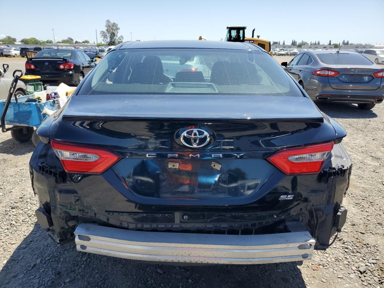 4T1B11HK9JU643793 2018 Toyota Camry L/Le/Xle/Se/Xse