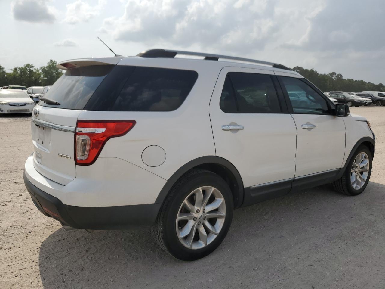 1FM5K7D8XDGC52470 2013 Ford Explorer Xlt