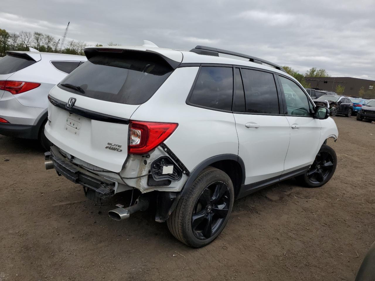 2021 Honda Passport Elite vin: 5FNYF8H07MB024291