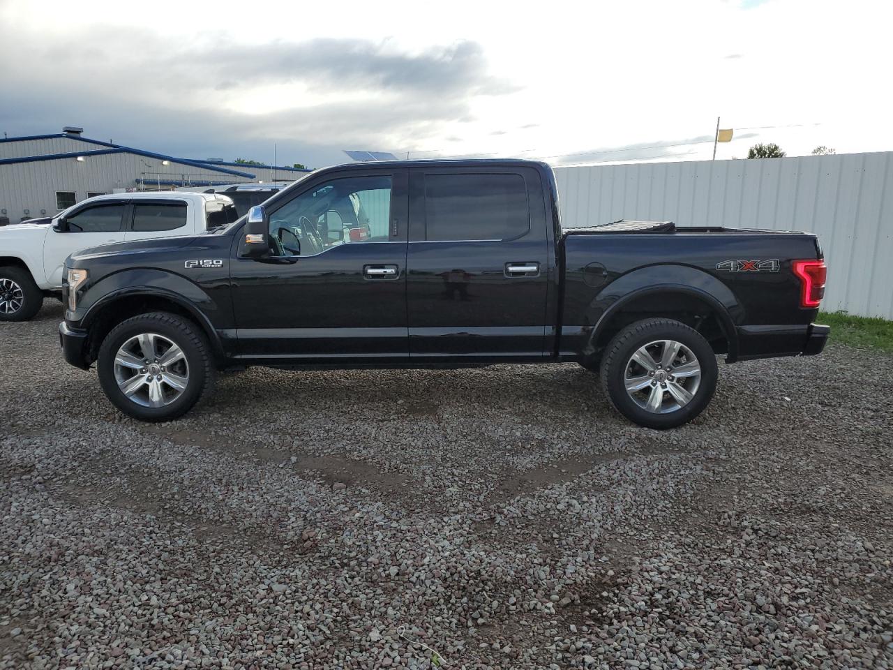 2016 Ford F150 Supercrew vin: 1FTEW1EF7GFA10569