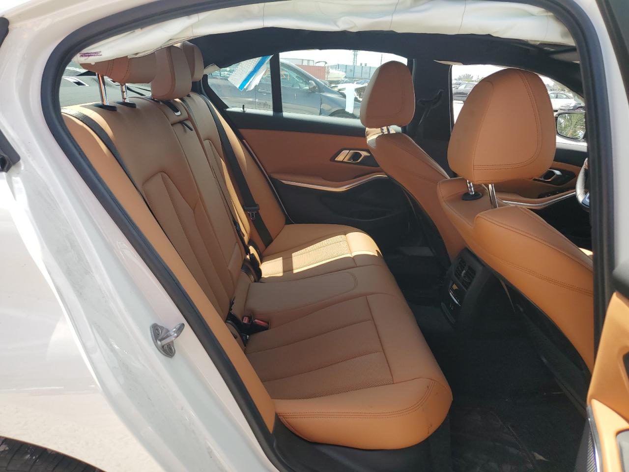 3MW69FF01P8D27188 2023 BMW 330I