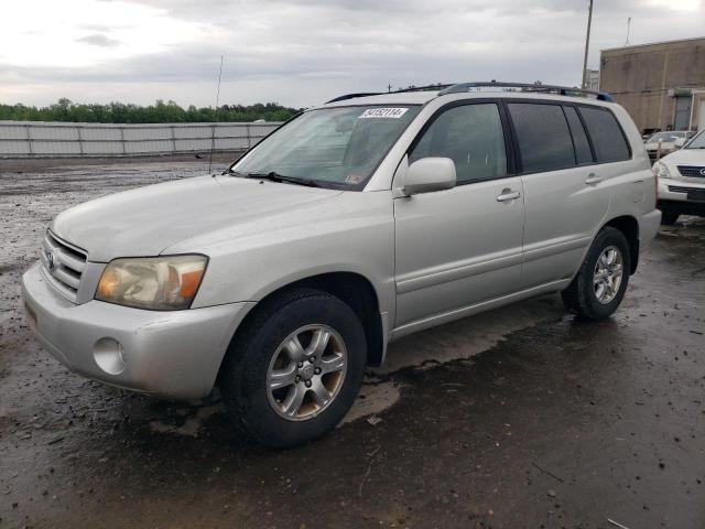 Lot #2524217624 2004 TOYOTA HIGHLANDER salvage car