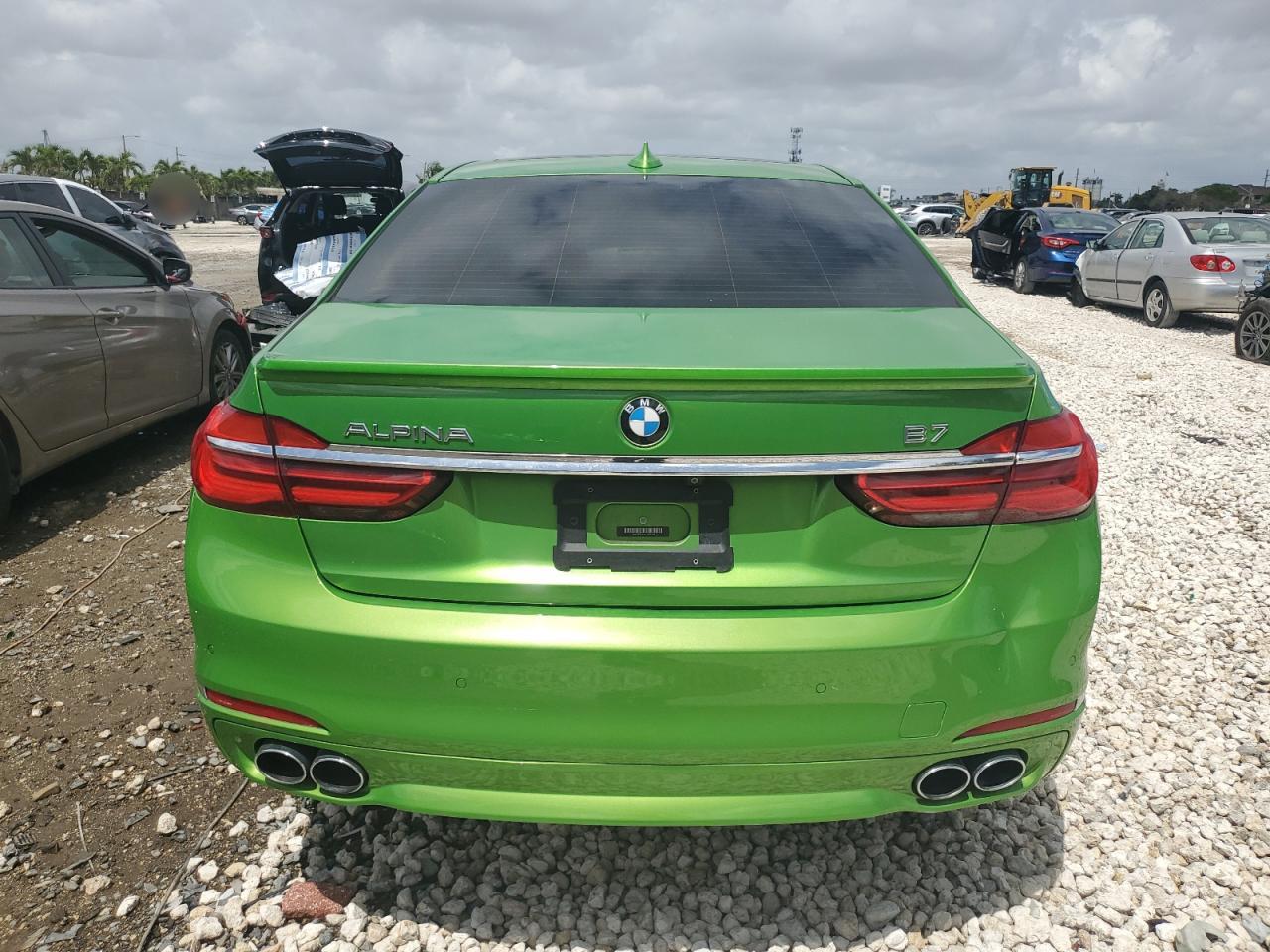 2018 BMW Alpina B7 vin: WBA7F2C58JG856250