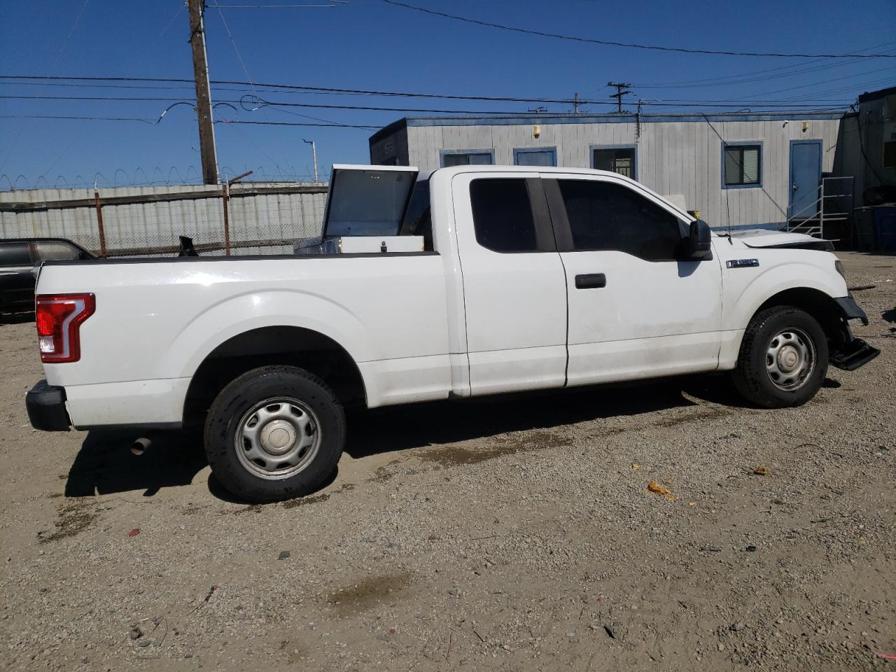 2015 Ford F150 Super Cab vin: 1FTEX1C84FFA90509