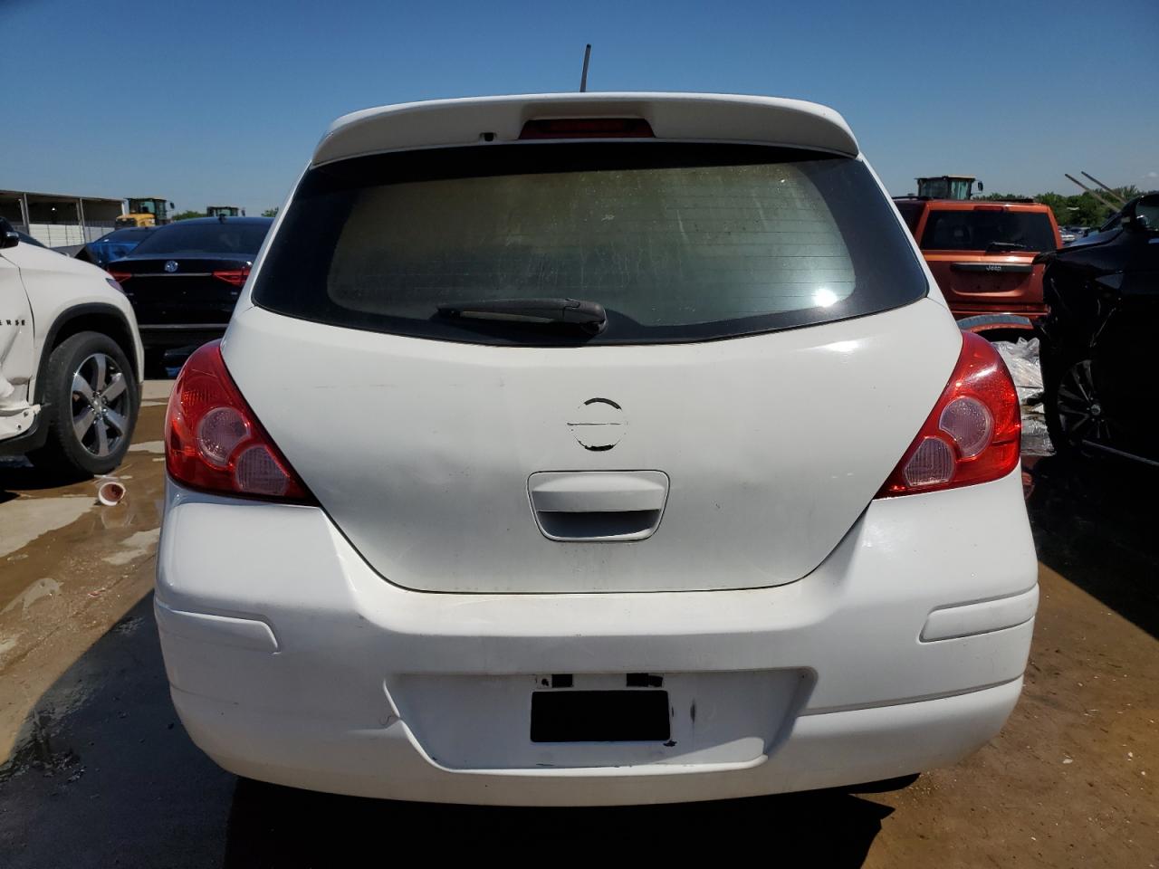 3N1BC1CP2AL425161 2010 Nissan Versa S