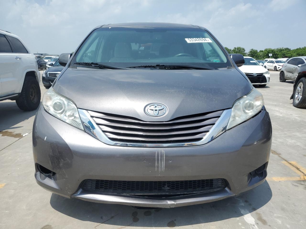 5TDKZ3DC7HS834893 2017 Toyota Sienna Le