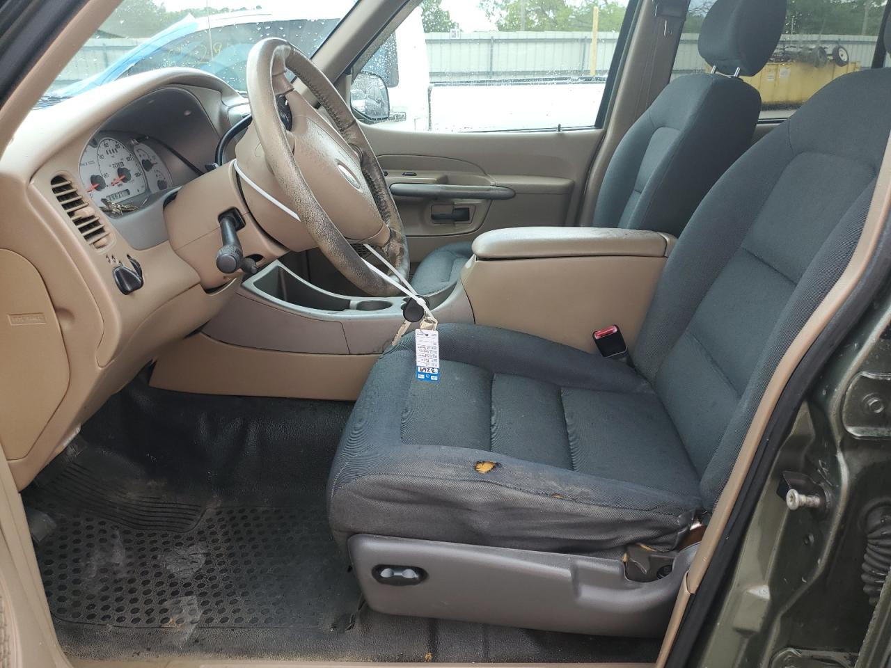 1FMZU67E72UB98292 2002 Ford Explorer Sport Trac