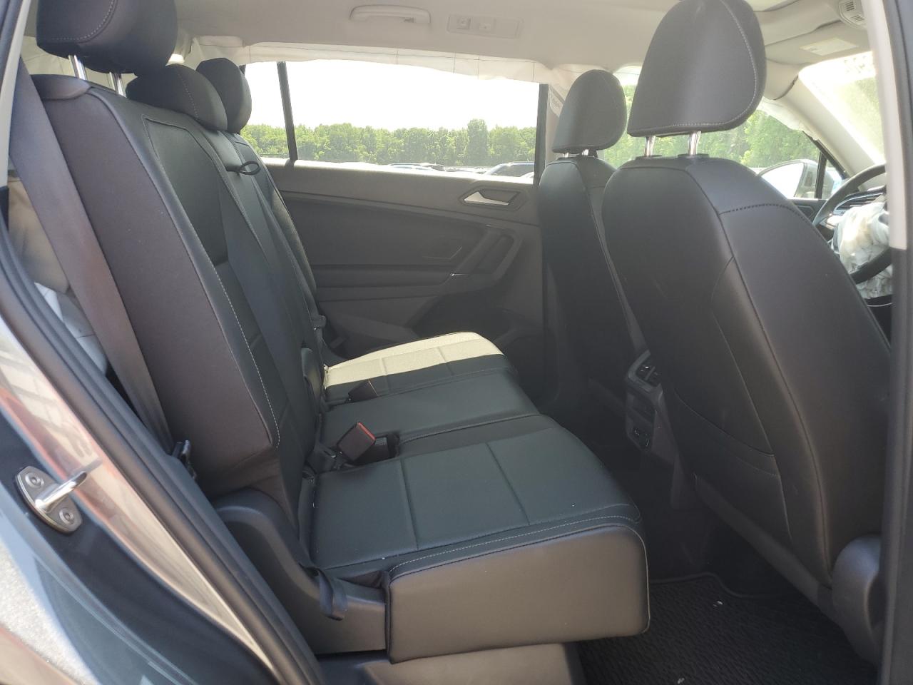 3VV2B7AX9LM104058 2020 Volkswagen Tiguan Se