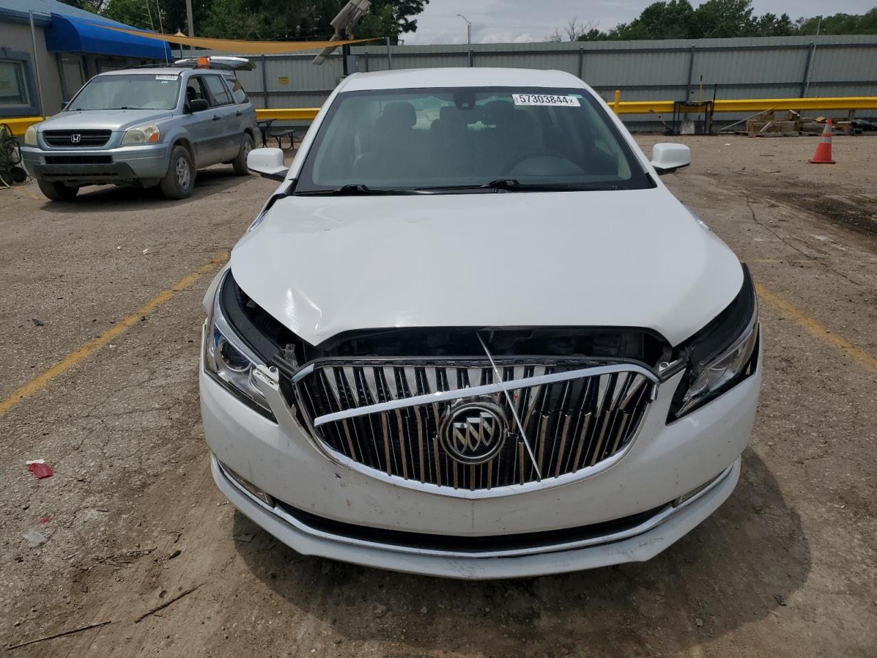 2014 Buick Lacrosse vin: 1G4GB5GR9EF132295