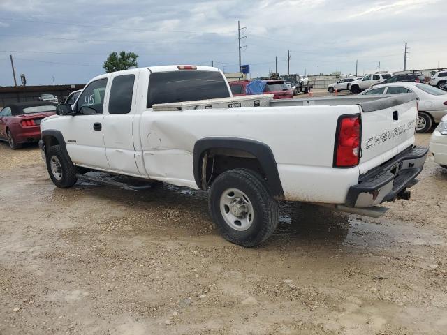 2005 Chevrolet Silverado C2500 Heavy Duty VIN: 1GCHC29U15E290335 Lot: 57014054