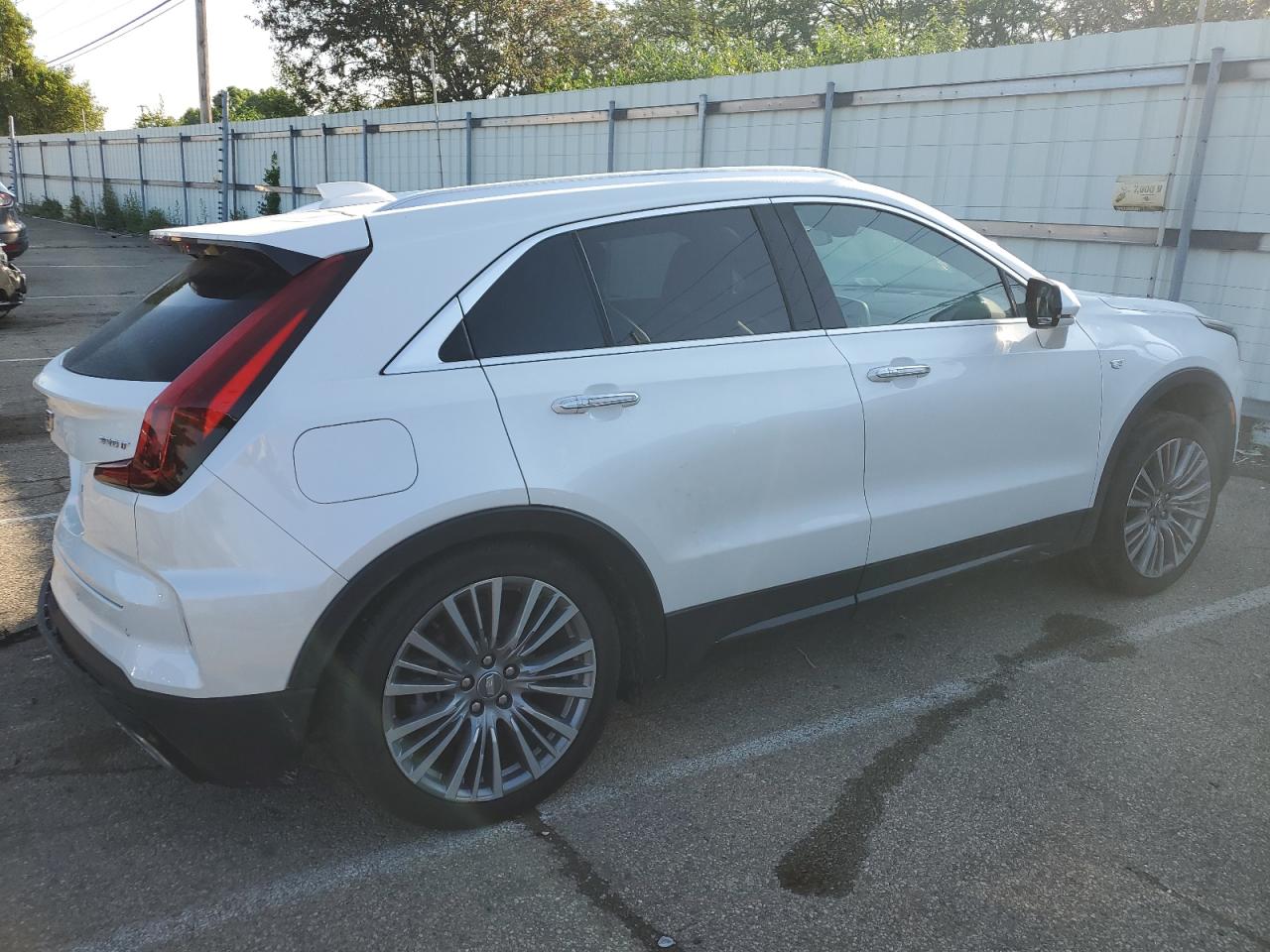 1GYFZDR43RF101423 2024 Cadillac Xt4 Premium Luxury