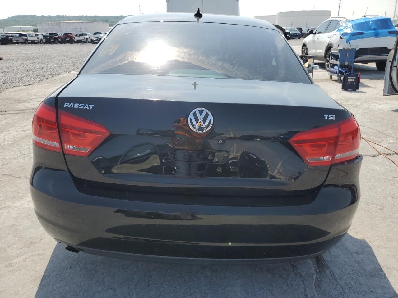 1VWAT7A31FC099834 2015 Volkswagen Passat S