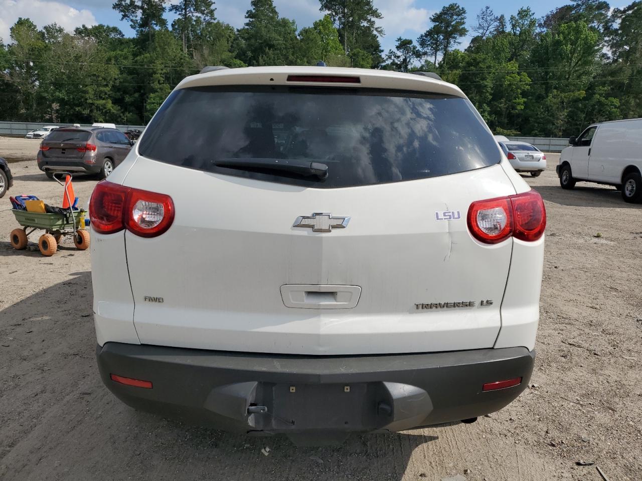 1GNKVEED3CJ418173 2012 Chevrolet Traverse Ls