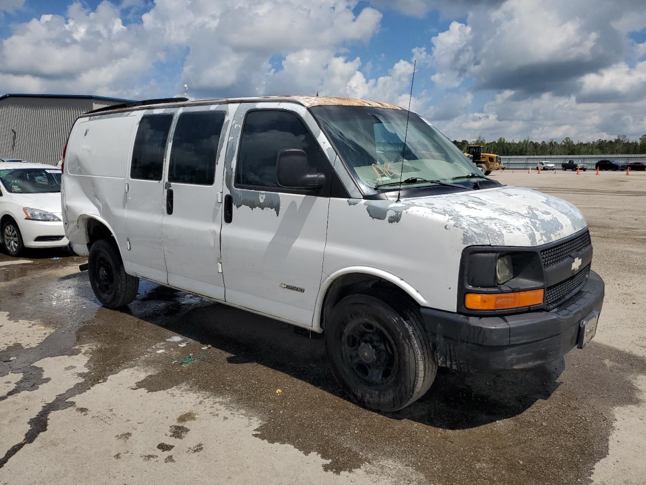 1GCGG25V351179677 2005 Chevrolet Express G2500