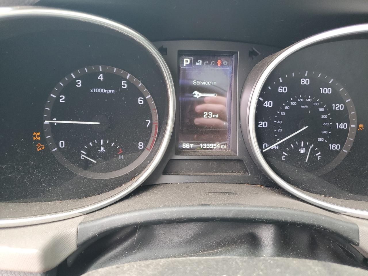 5XYZUDLB7HG396918 2017 Hyundai Santa Fe Sport