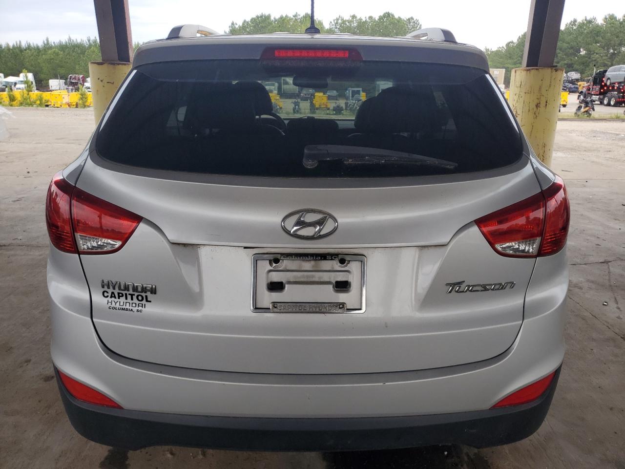 KM8JU3AC3CU404986 2012 Hyundai Tucson Gls