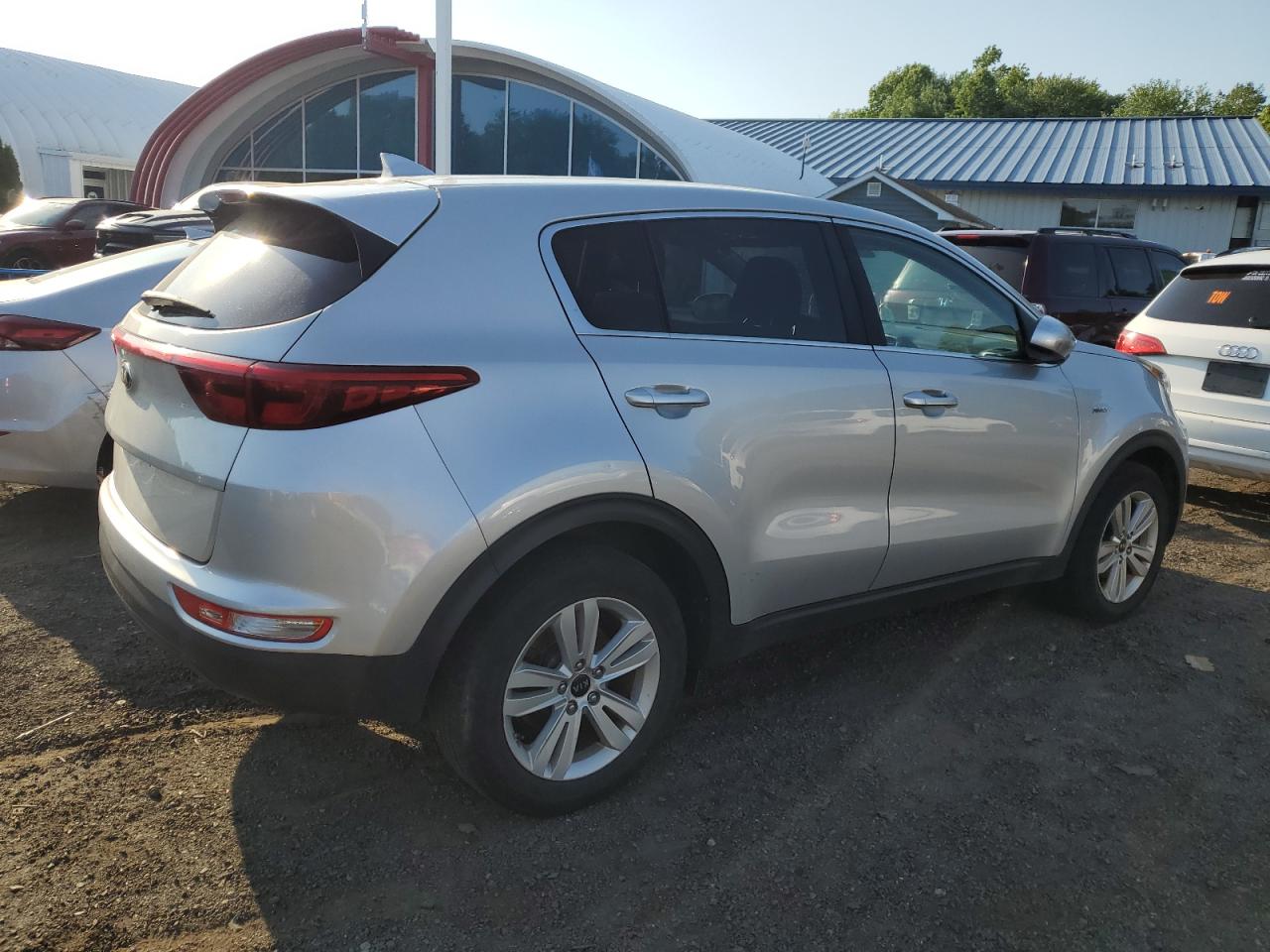 KNDPMCACXH7282129 2017 Kia Sportage Lx