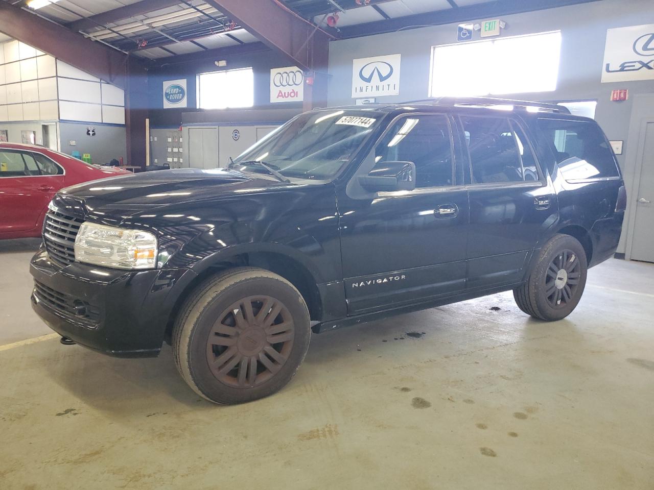 5LMJJ2J57CEL01324 2012 Lincoln Navigator