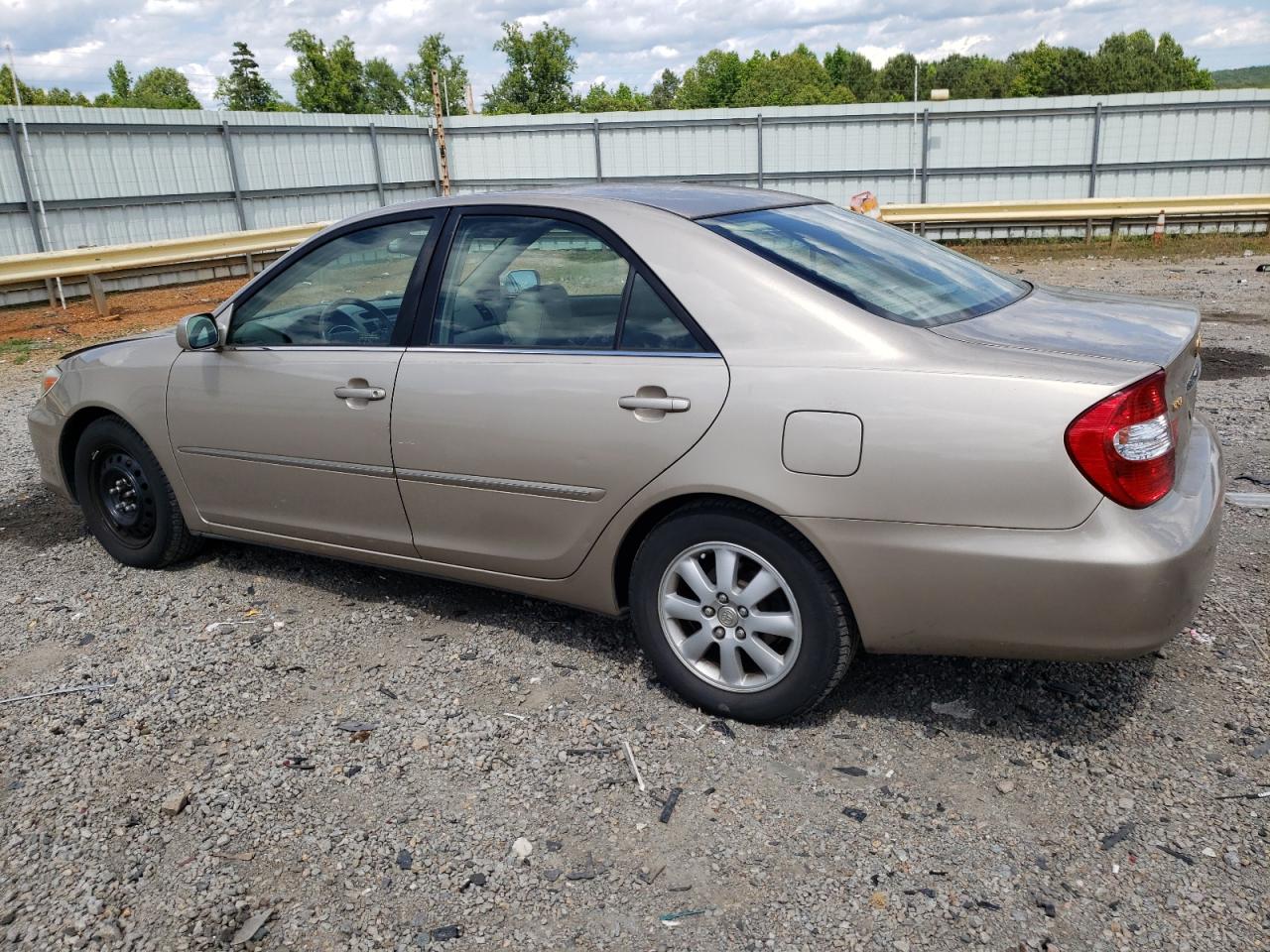 JTDBE32K830142496 2003 Toyota Camry Le