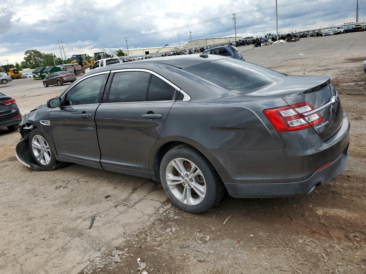 1FAHP2E89FG195109 2015 Ford Taurus Sel