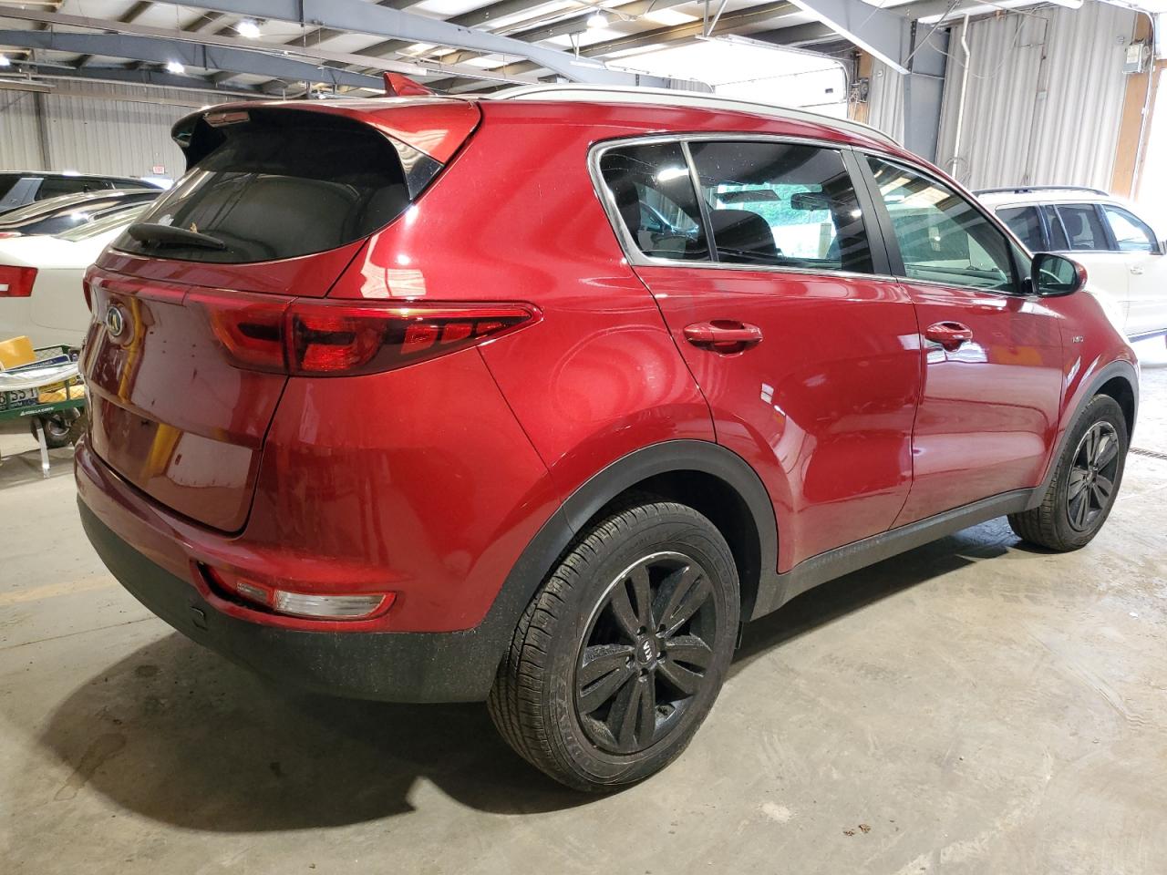 KNDPMCAC9H7270084 2017 Kia Sportage Lx