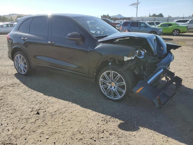 VIN WP1AA2A27JKA03155 2018 Porsche Cayenne no.4