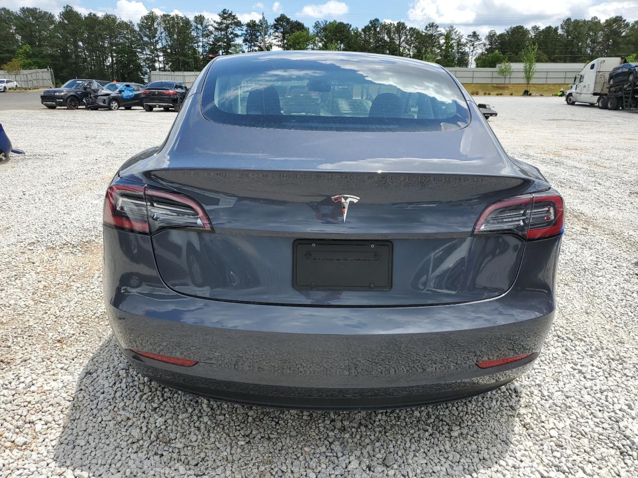 5YJ3E1EA0PF402795 2023 Tesla Model 3