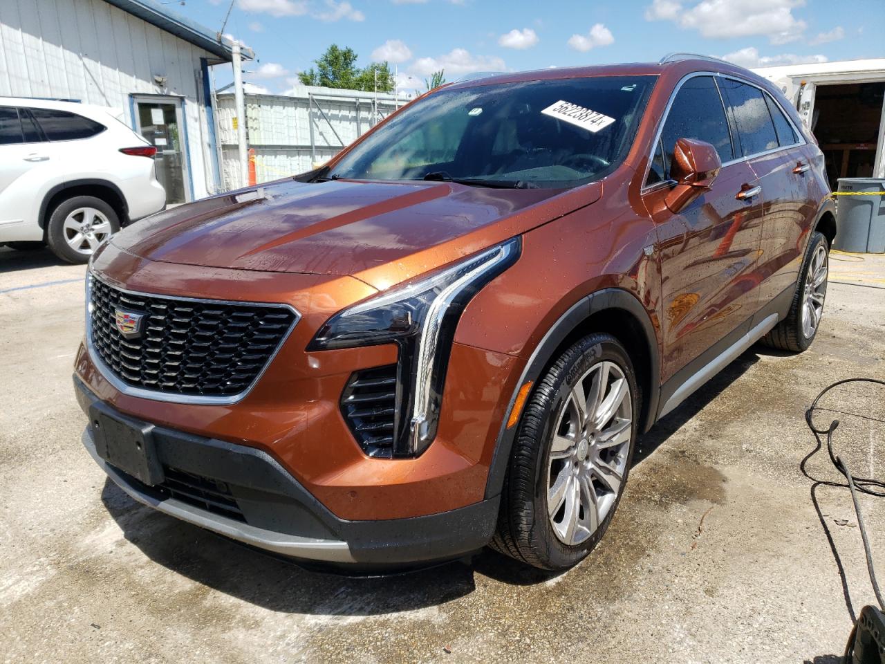 1GYFZCR49KF137181 2019 Cadillac Xt4 Premium Luxury