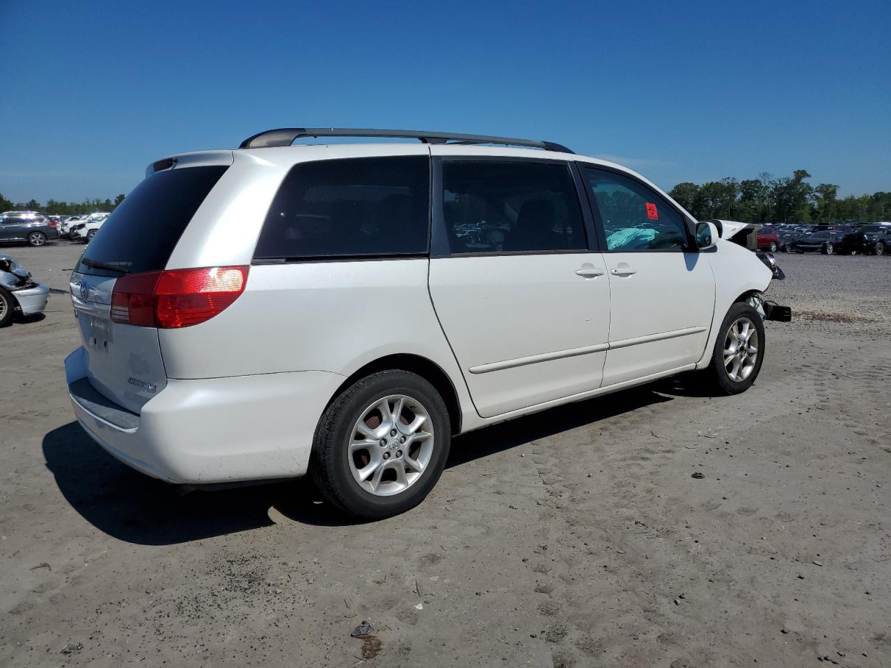 5TDZA22C64S200309 2004 Toyota Sienna Xle