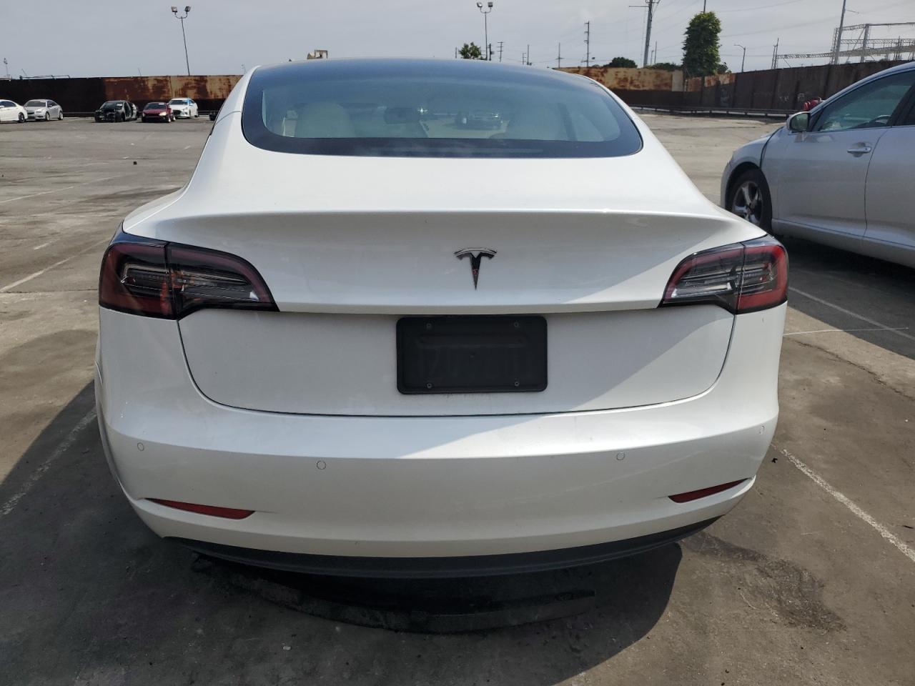 5YJ3E1EA9NF147626 2022 Tesla Model 3